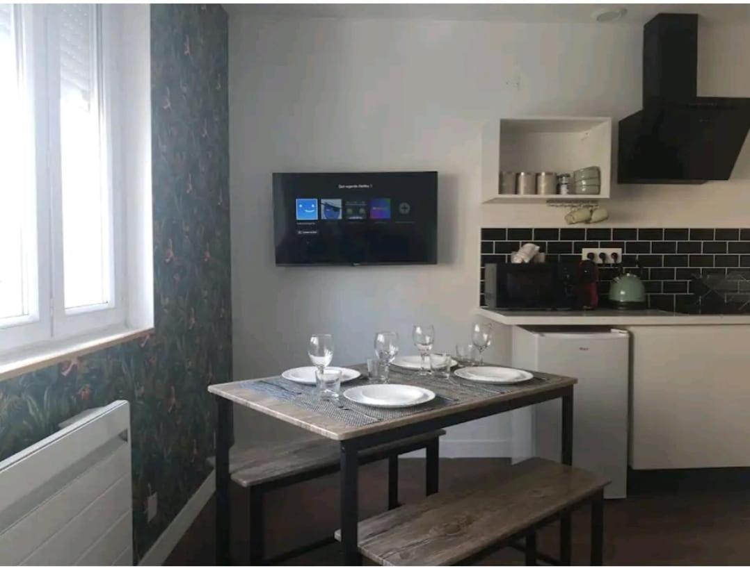 Apartment La Nouvelle-orleans - Hyper-centre- 2mn Sncf - Wi-fi Netflix Gratuit Niort